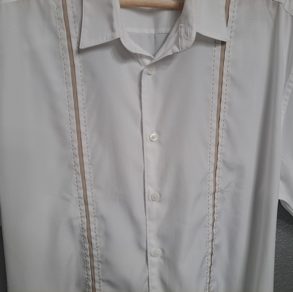 Cubavera White Classic Fit Panel Shirt    Size XL - Picture 3 of 8